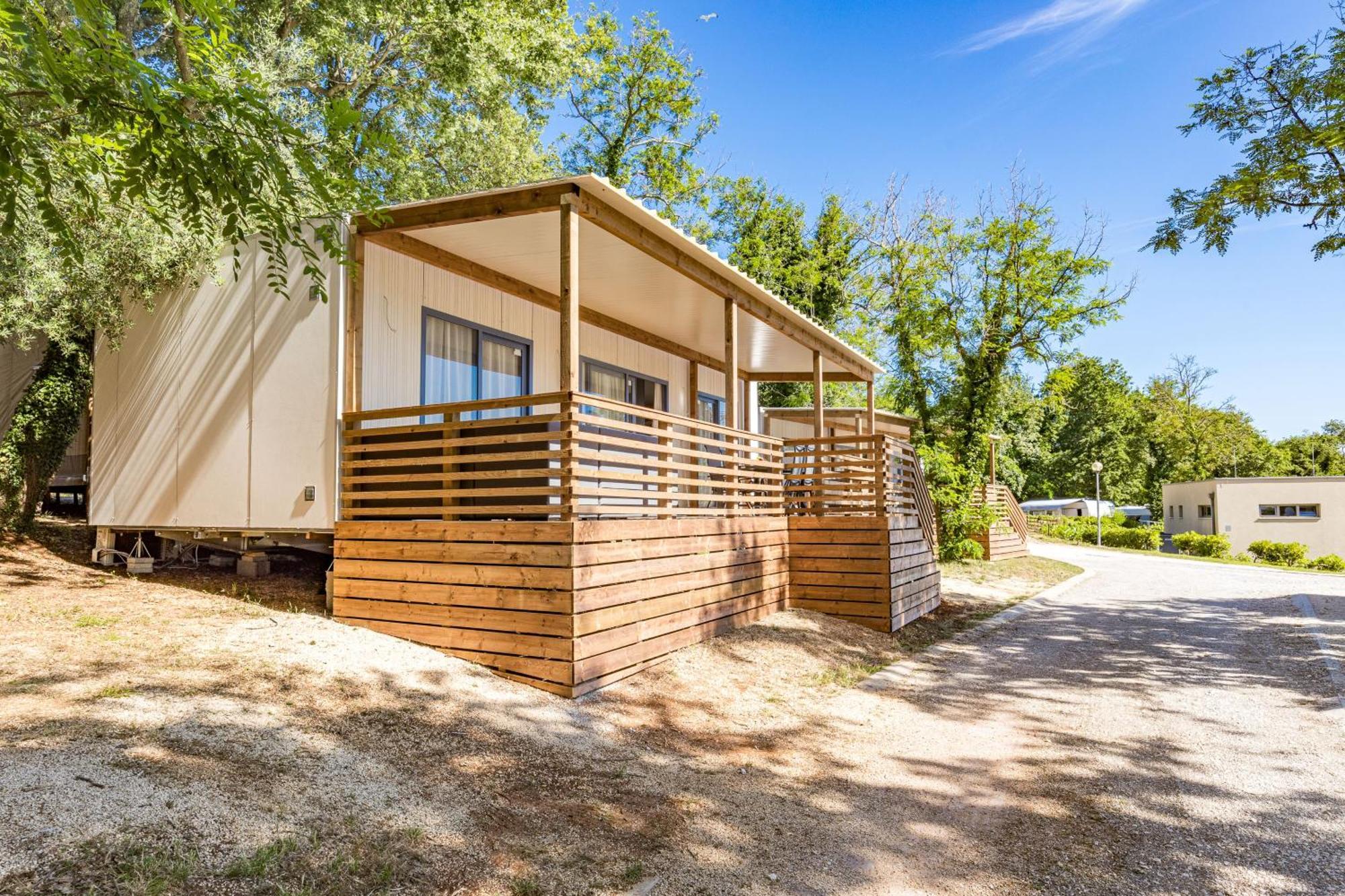 Easyatent Mobile Home Bijela Uvala Mugeba Номер фото